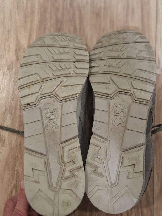 Обувки Asics 46 номер