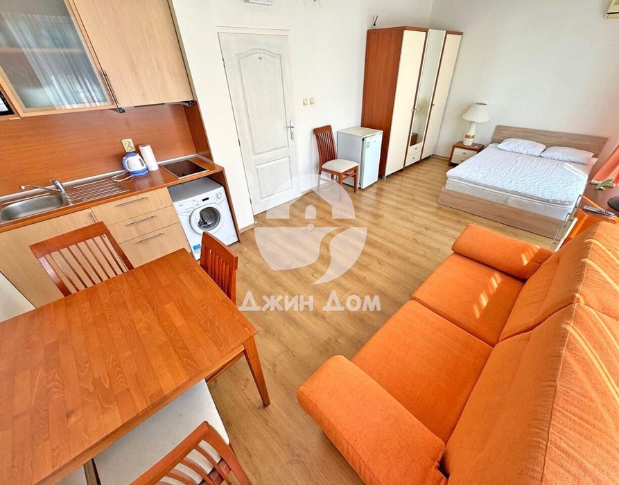 Продава се Едностаен апартамент в к.к. Слънчев бряг - 42 кв.м за 1250 €/кв.м - Снимка #1