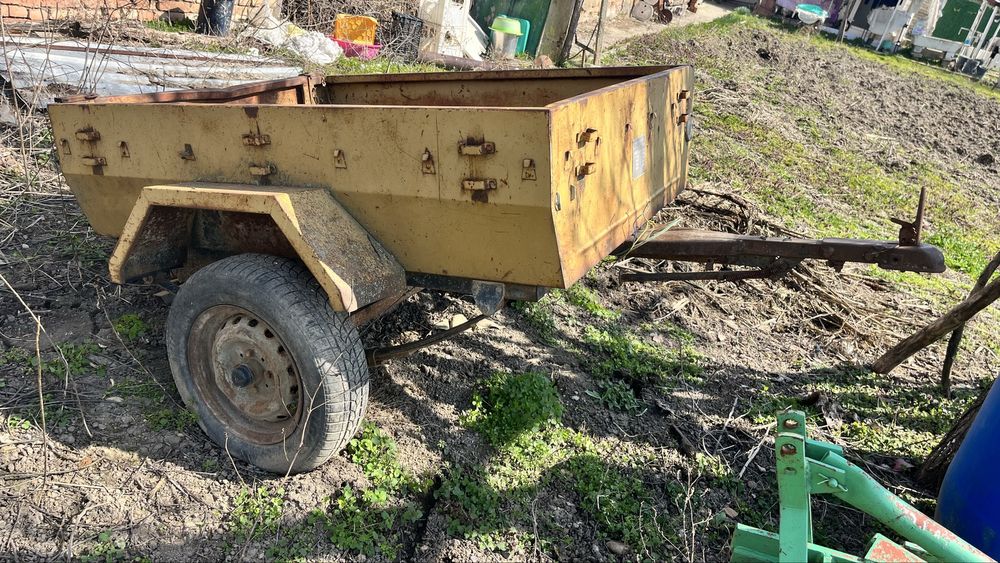 Ремарке за кола с документи