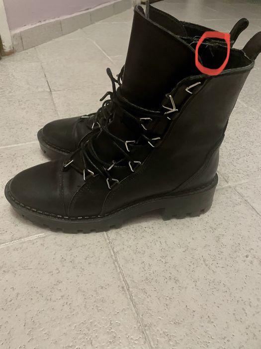 Боти Zara номер 38