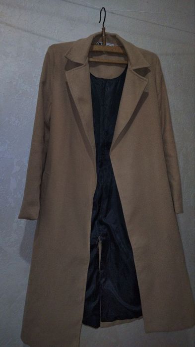 Продам пальто куртки