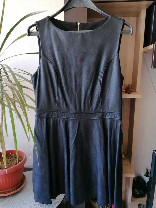 Дамски рокли и туники от 15 до 60лв.