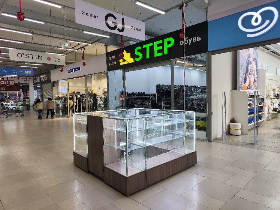 Витрина островок