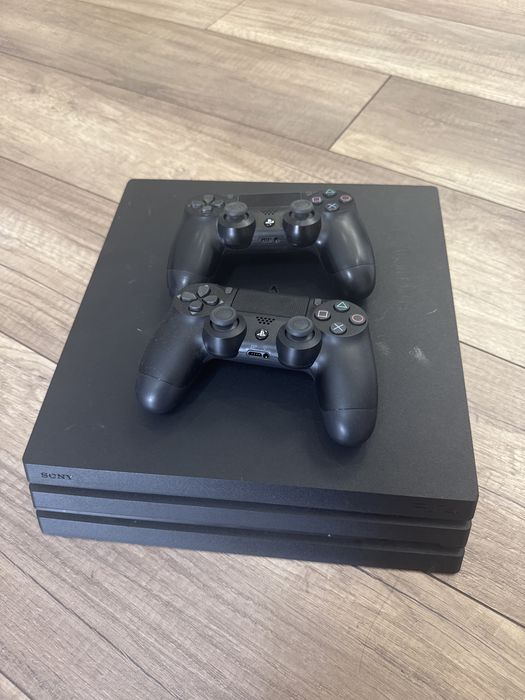 Playstation 4 pro 1 tb