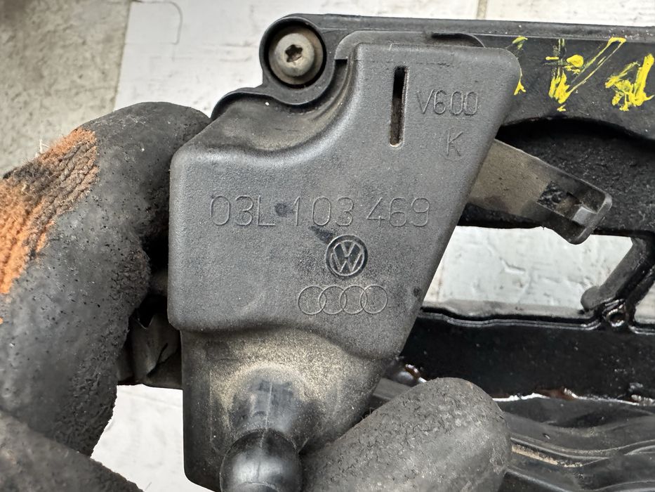 Capac culbutori cbd cba vw audi skoda seat cod piesa 03L103469