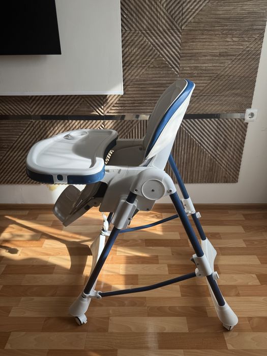 Детский стул для кормления