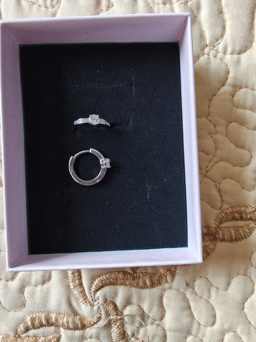 Сребърни дамски обеци