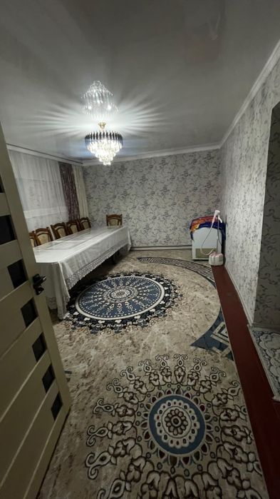 Үи сатылады келип көриңдер