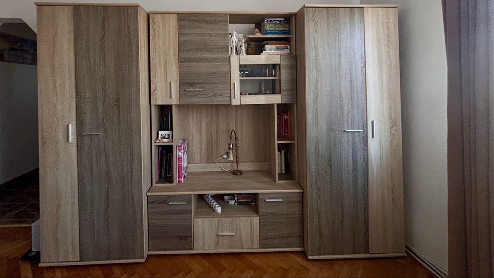 Mobilă modulară pentru camera/sufragerie - dulapuri + biblioteca + comoda TV
