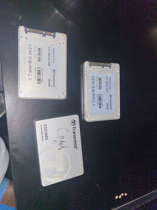 Ssd 370,360  на 256 гб