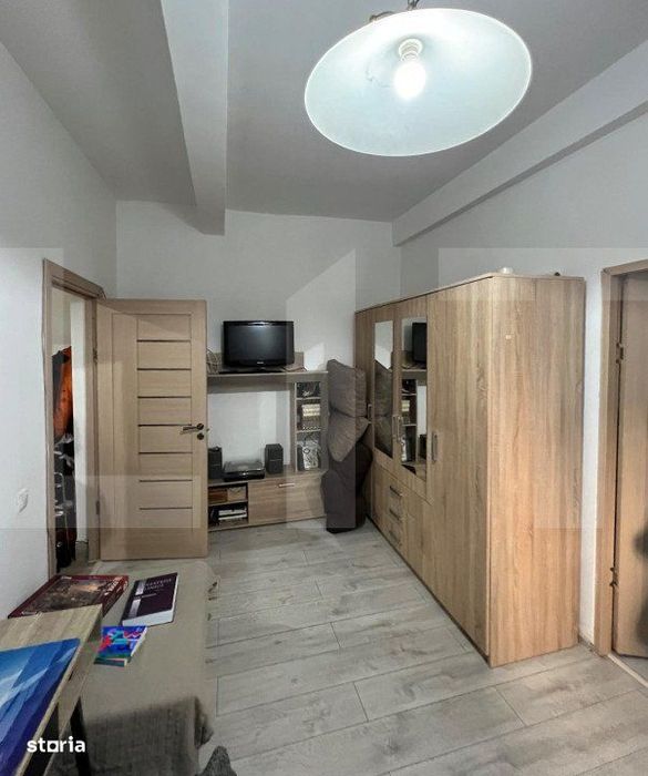 Apartament 2 camere, 65 mp, 2 boxe, parcare, zona Pietei Mihai Viteazu