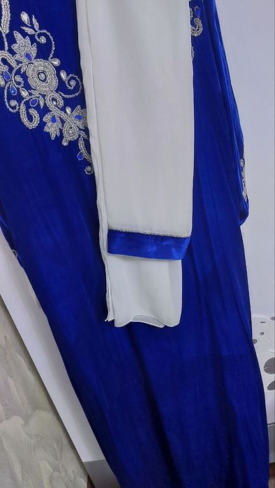 Абай аёллар кўйлаги 44-52 оверсаез