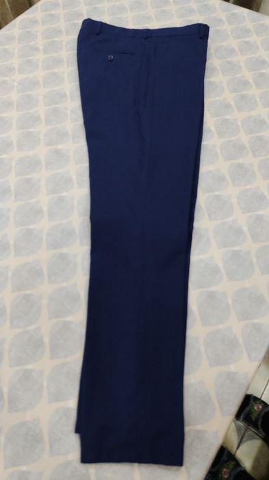 Костюм мужской 48р