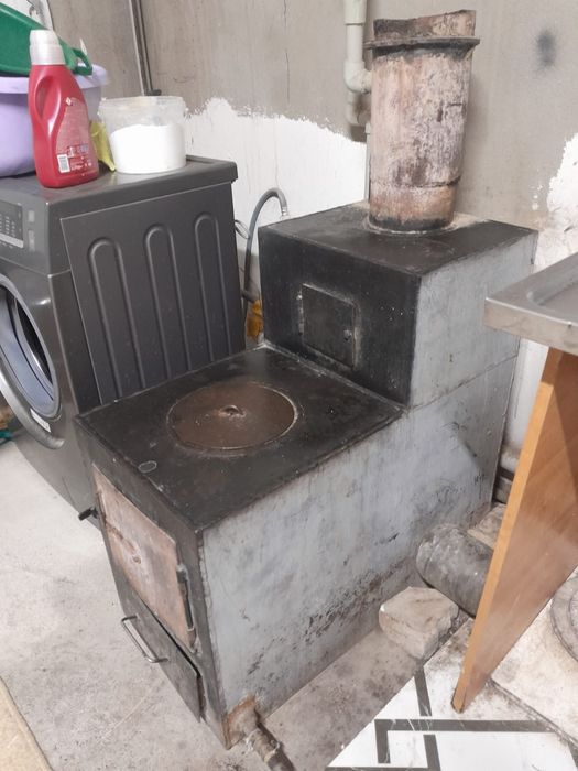 Продам печь в хорошем состояний