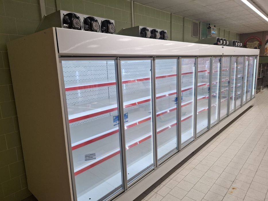 Крайстенна хладилна витрина Linde Monaxis с вграден хладилен агрегат