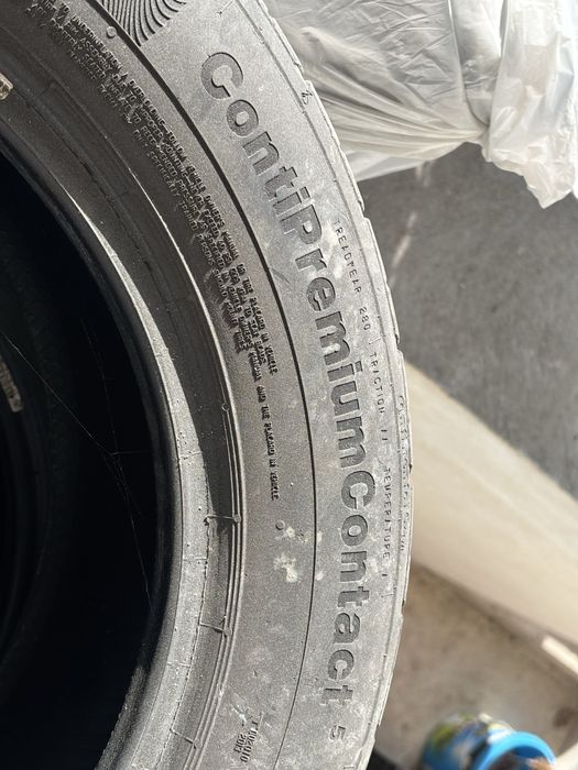 4 anvelope 205/55 R16 Continental – 100 lei setul