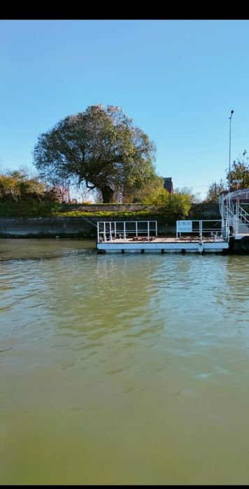 Vând Ponton acostare