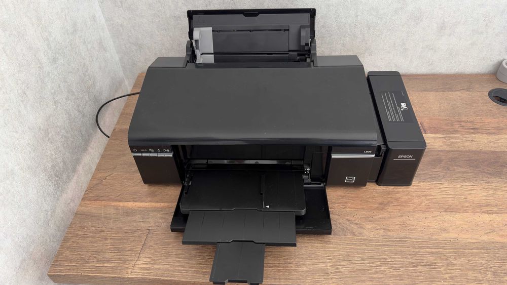 продам Epson L805 с Wi-Fi