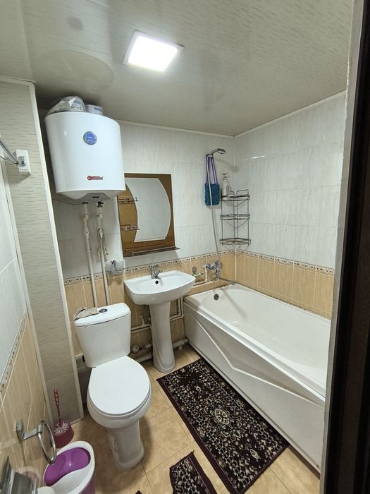 Ватнийда 2 хонали уй арендага берилади