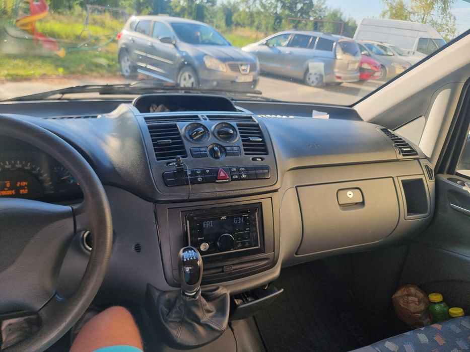 Mercedes-Benz Vito 111 CDI | 2006 | 2.2 CDI | 9 LOCURI | 287.000 KM