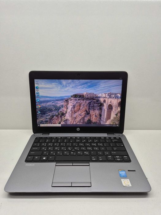 HP Core i5 4300U  8/256gb