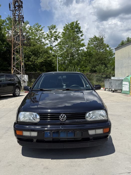 Продавам vw golf 3