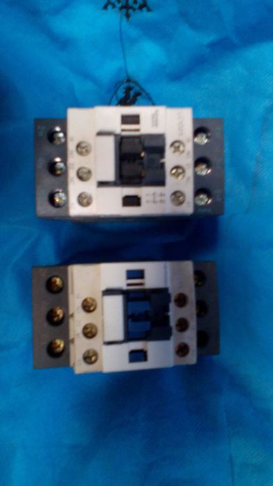 Времерелета TELEMECANIQUE,контакториTELEMECANIQUE,заключващи стопове