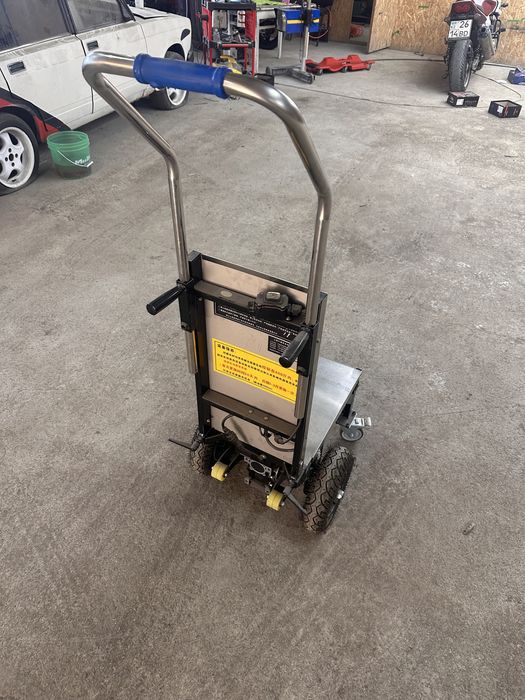 Тележка для поднятия стройматериалы