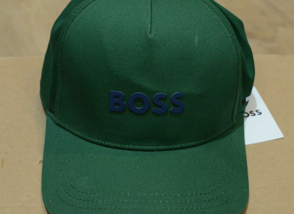 Boss оригинальная кепка