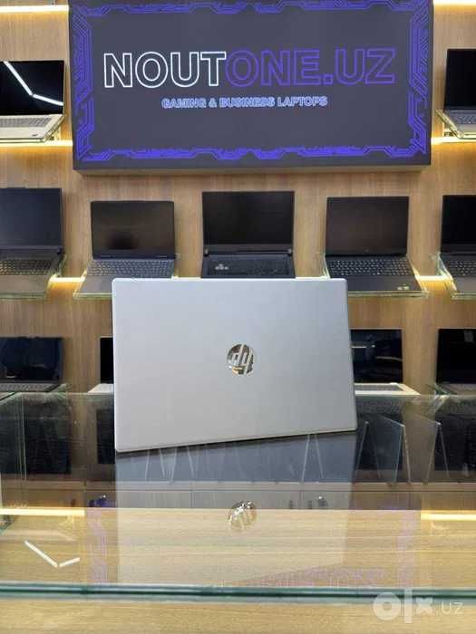 Noutbuk HP Laptop 15 Intel Core i5-1334U 8/512GB 15.6" FHD IPS Touch