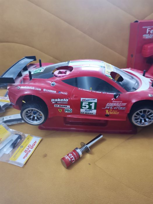 Automodel rc Ferrari 452 gt2, Nitro
