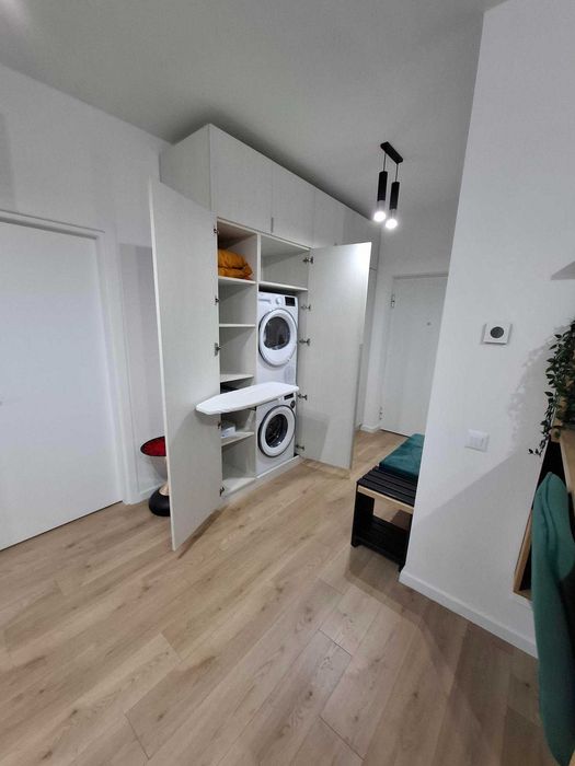 Inchiriez apartament cu 2 camere complet mobilat, utilat Pleiades Residence