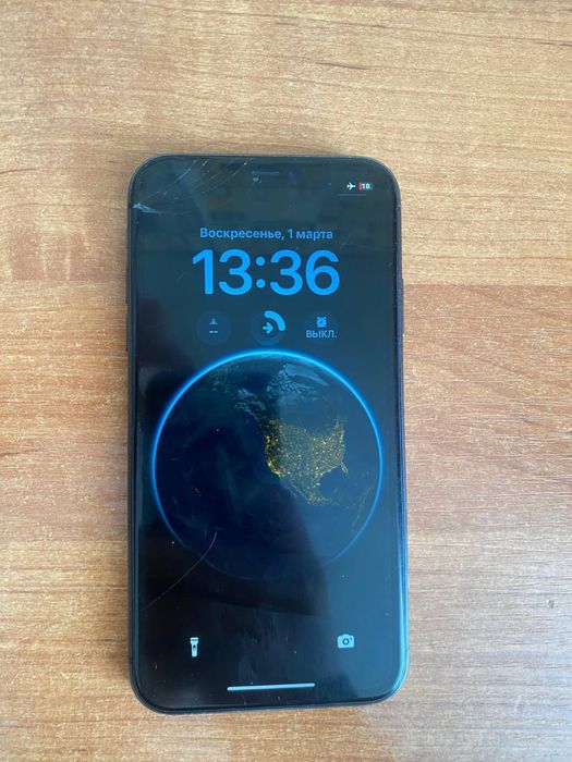 iPhone 11 72% акб