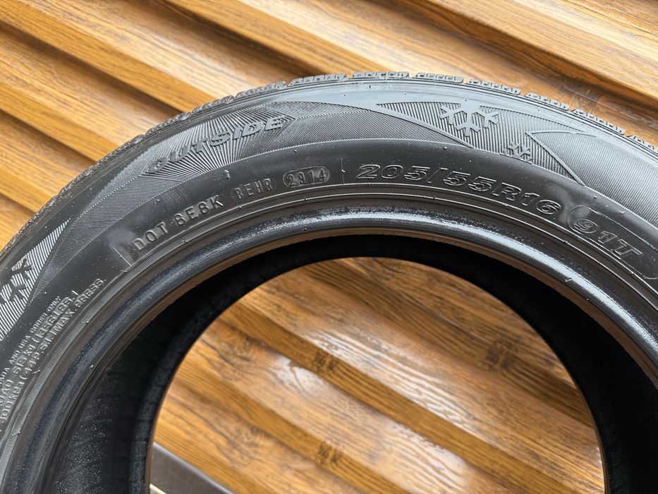 Set 4(pretul e pentru tot setul) Cauciucuri de iarna, Nexen 205/55 R16