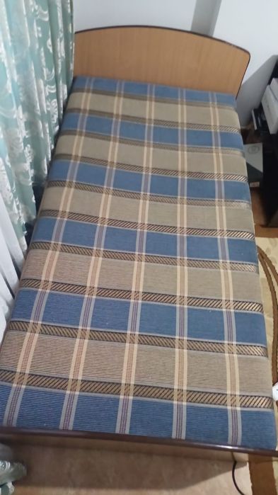 Кровать 1.5 состояние хороший