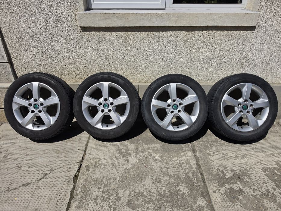 Jante Skoda OEM R16 + Anvelope