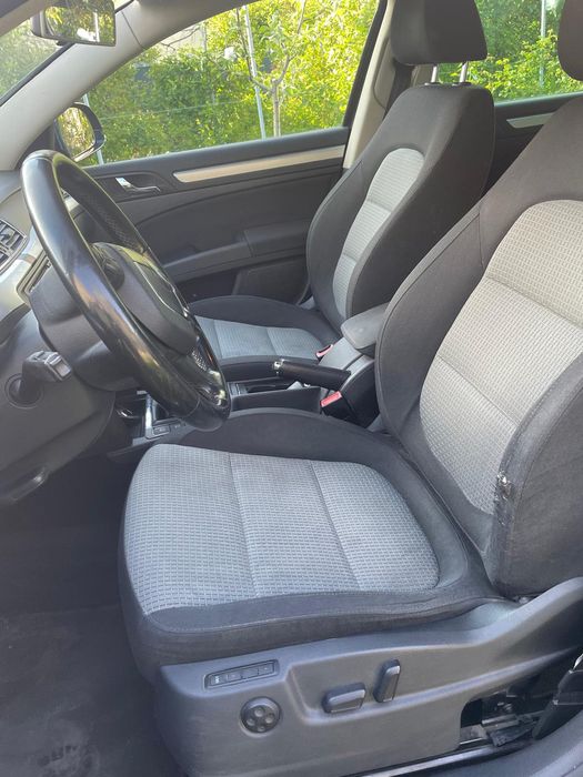 Vând Skoda Superb 2012