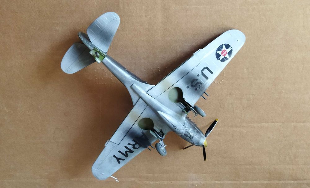 модель самолёта Томагавк 1/48 США РАРИТЕТ!