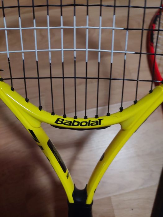 Vând două Rachete de tenis