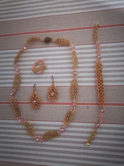 Продаю украшения ручной работы