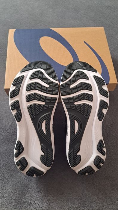 НОВИ Asics Gel-Kayano 32 Wide