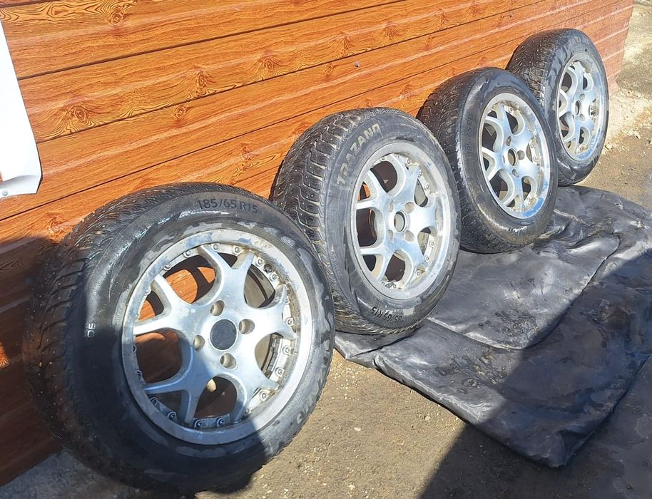 Продам комплект колес
