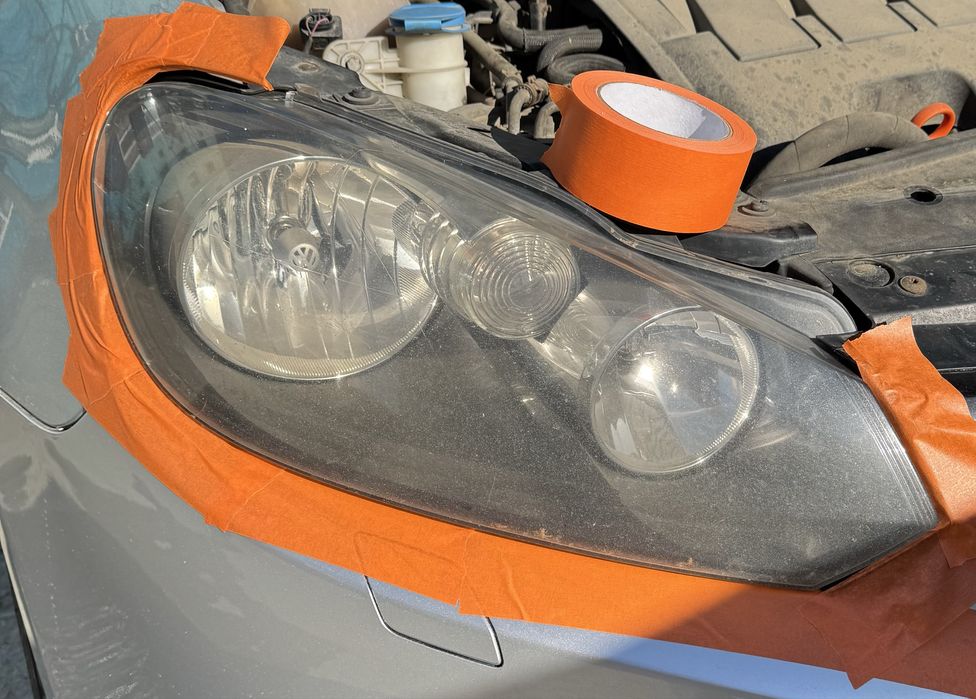 Recondtionare faruri auto