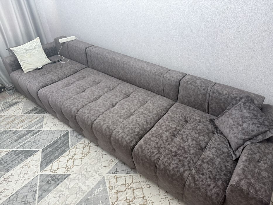 Продам диван в отличном состоянии