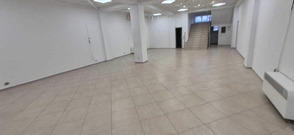 Spatiu Comercial Ultracentral , Parter de Inchiriat