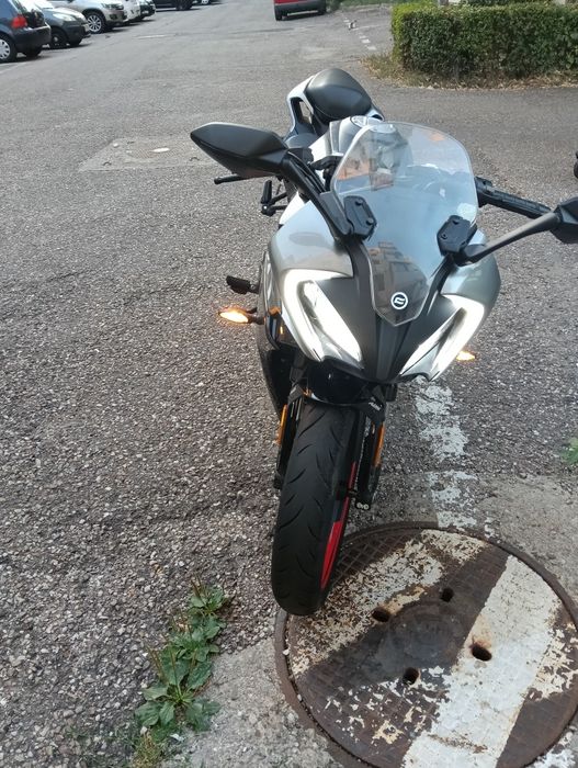 Cf moto 300sr ABS