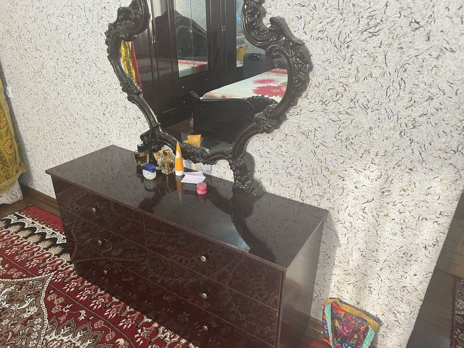 Yotoqxona uchun sifatli judayam yaxshi holatdagi spalni sotilafi