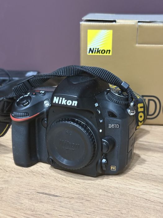 Полнокадровая камера Nikon D610 body