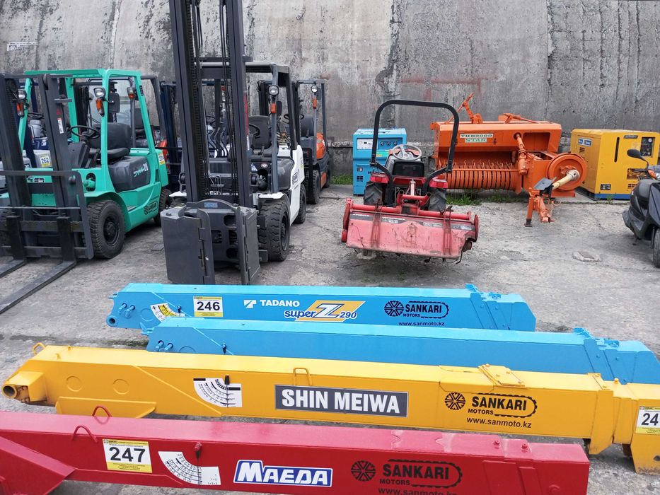 Kubota L1-43 ковш, культиватор 2000 г.