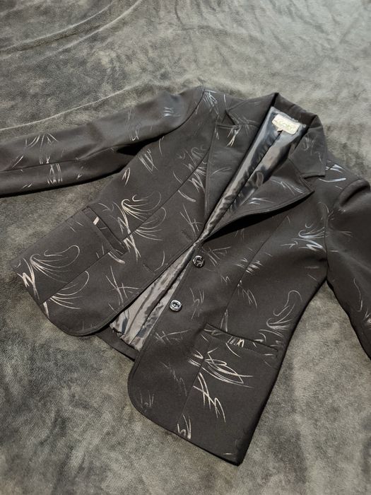 Черно плътно дамско сако